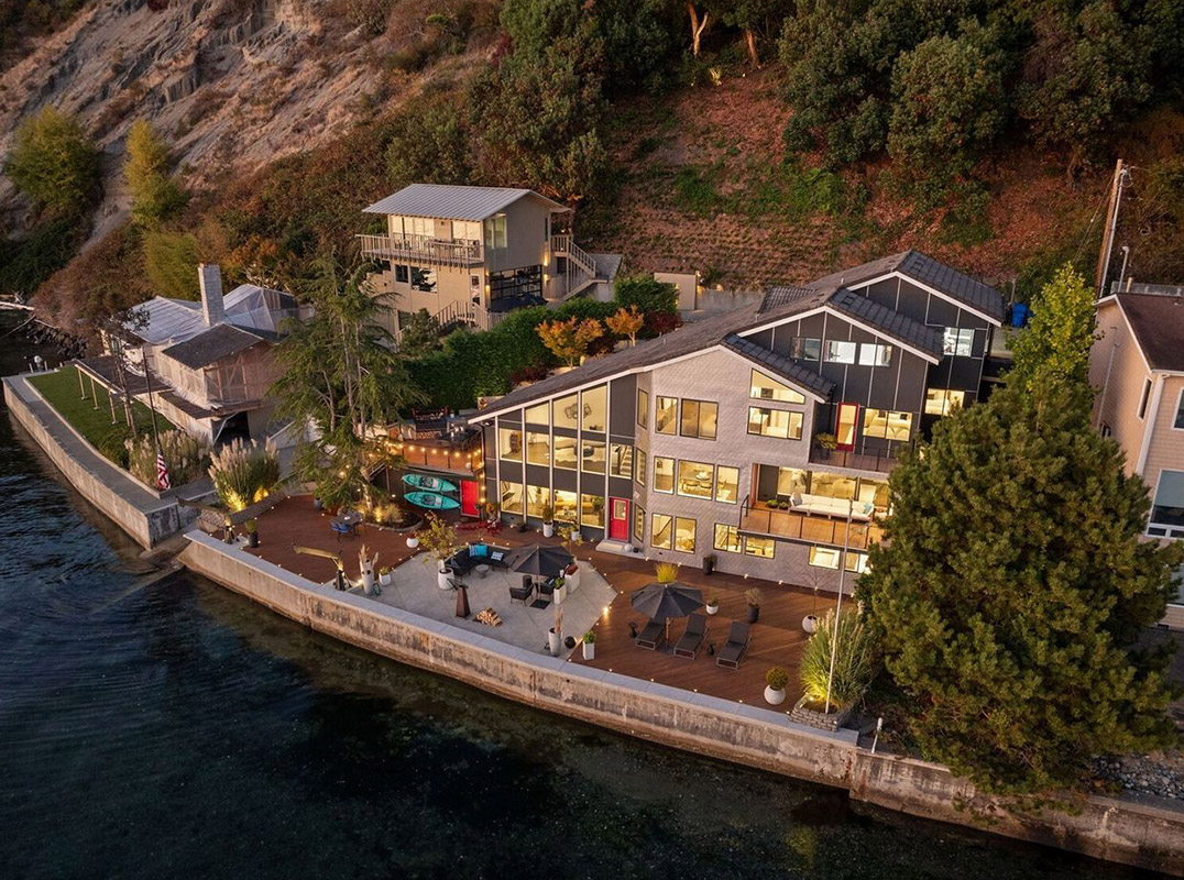 Rare Seola Beach Home