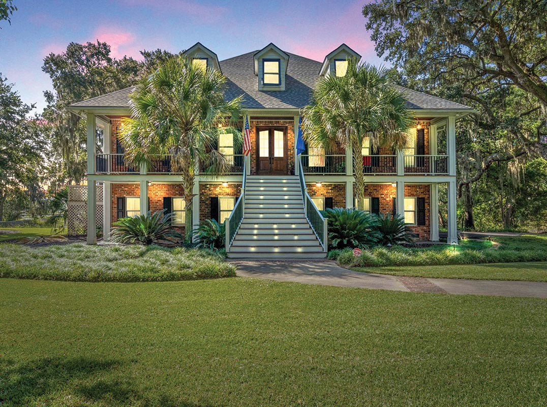 Deep-Water Estate at The Plantation at Stono Ferry