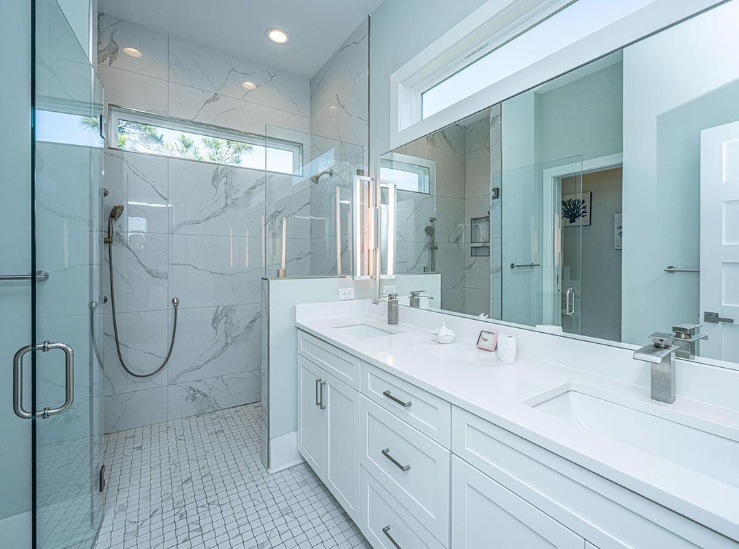 The Ulitmate Beach House with Ocean Views