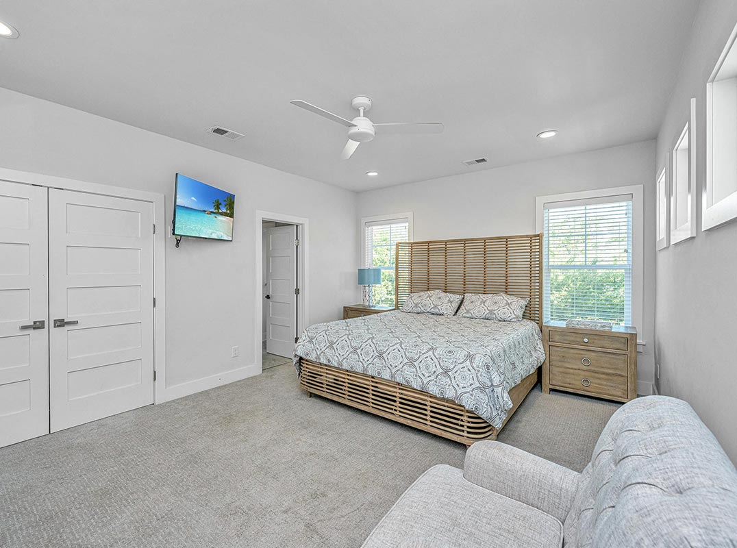 The Ulitmate Beach House with Ocean Views