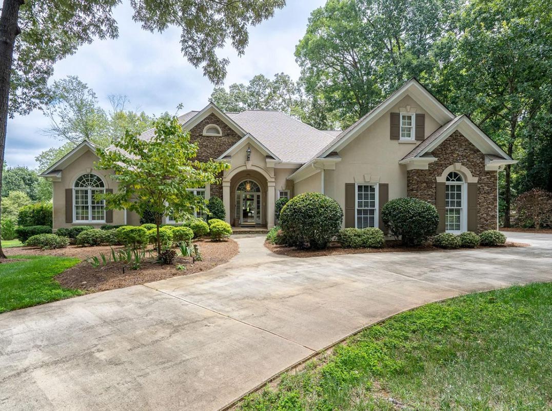 Showcasing the Views of the Old North State Club