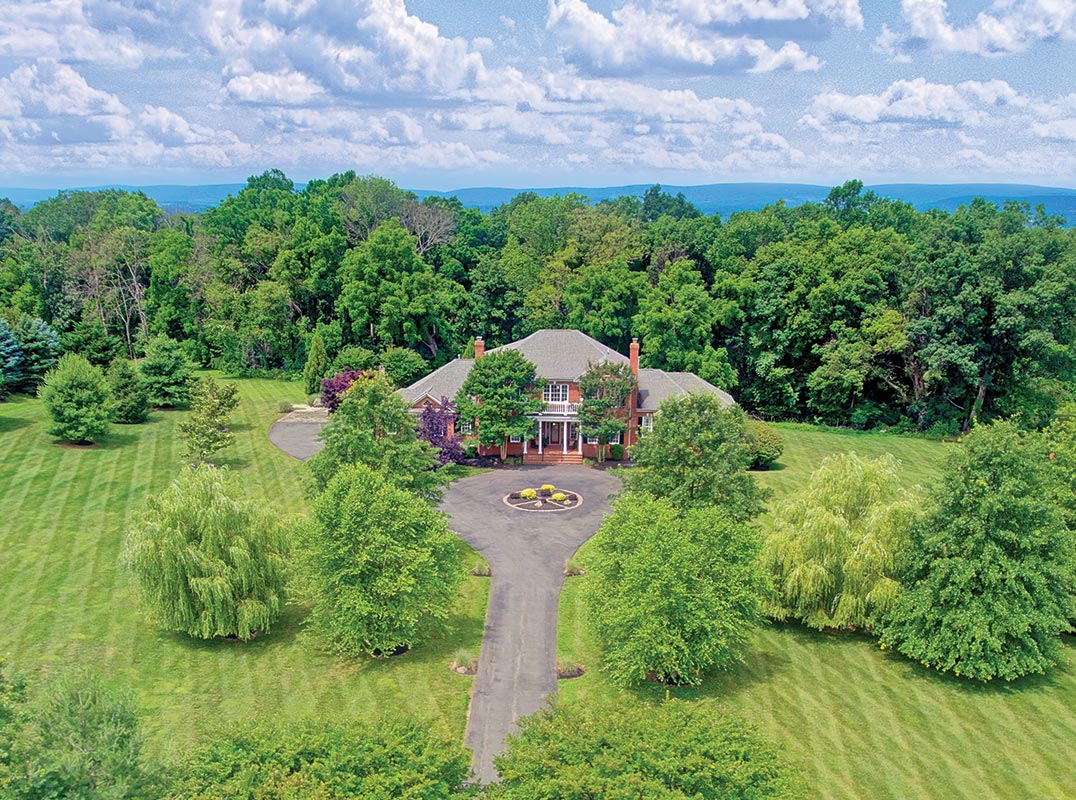 Breathtaking Landscaped Privacy within Prestigious Beacon Hill 