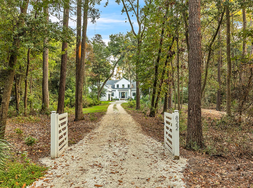 Luxury Waterfront Custom Construction