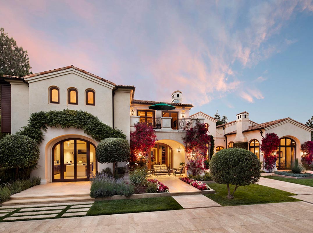 A Modern Interpretation Of California’s Classic Spanish Revival 