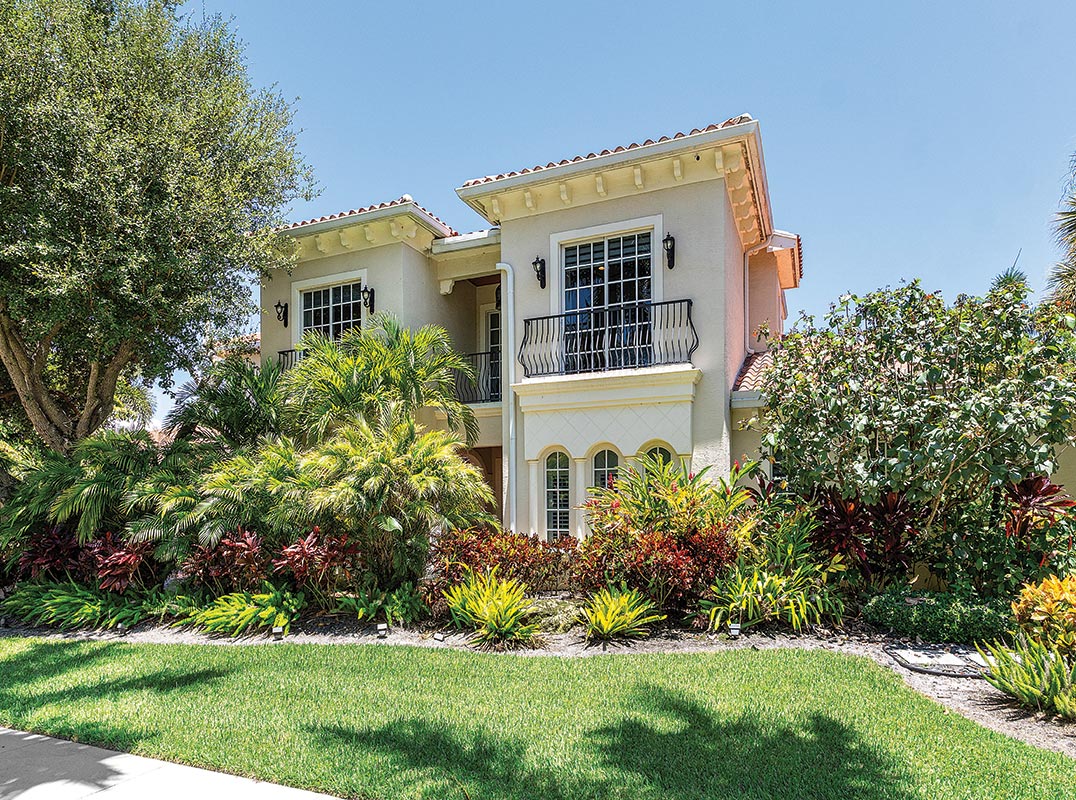 Statement Estate Inside the Private Enclave of Nativa