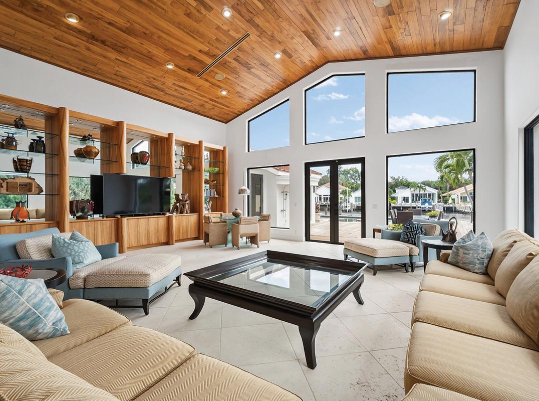 Corner Lot in Frenchman's Creek Beach & Country Club