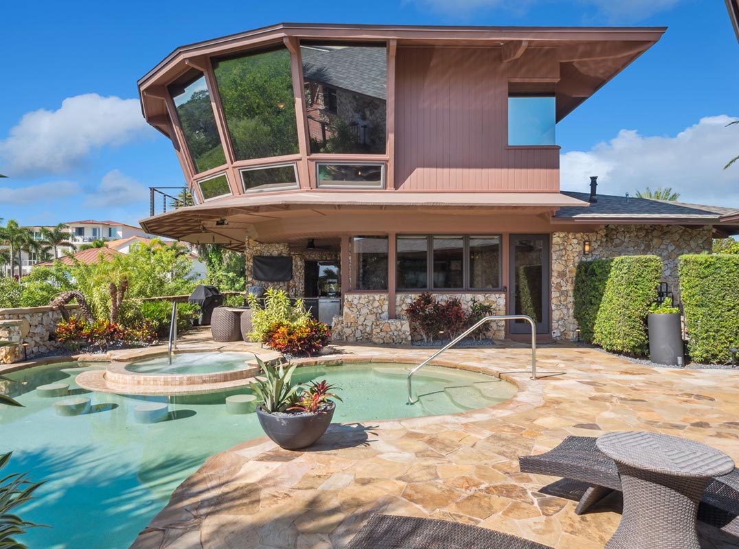 Experience the Pinnacle of Coastal Luxury Living