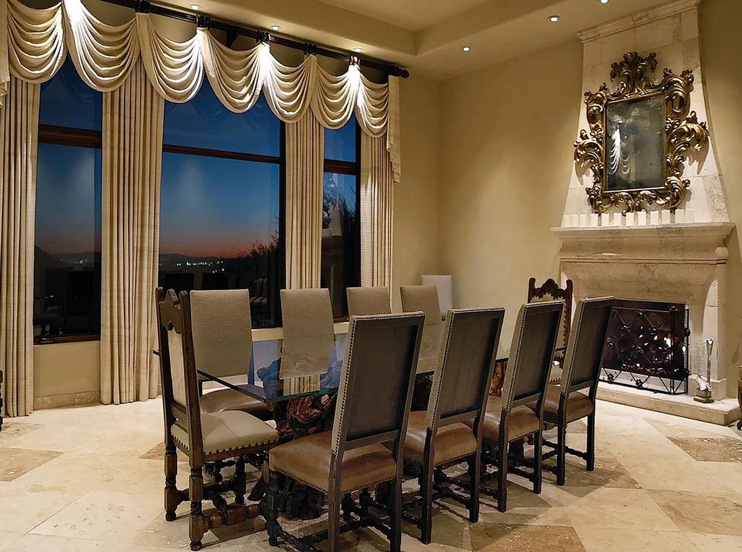 Breathtaking Mountain & City Light Views