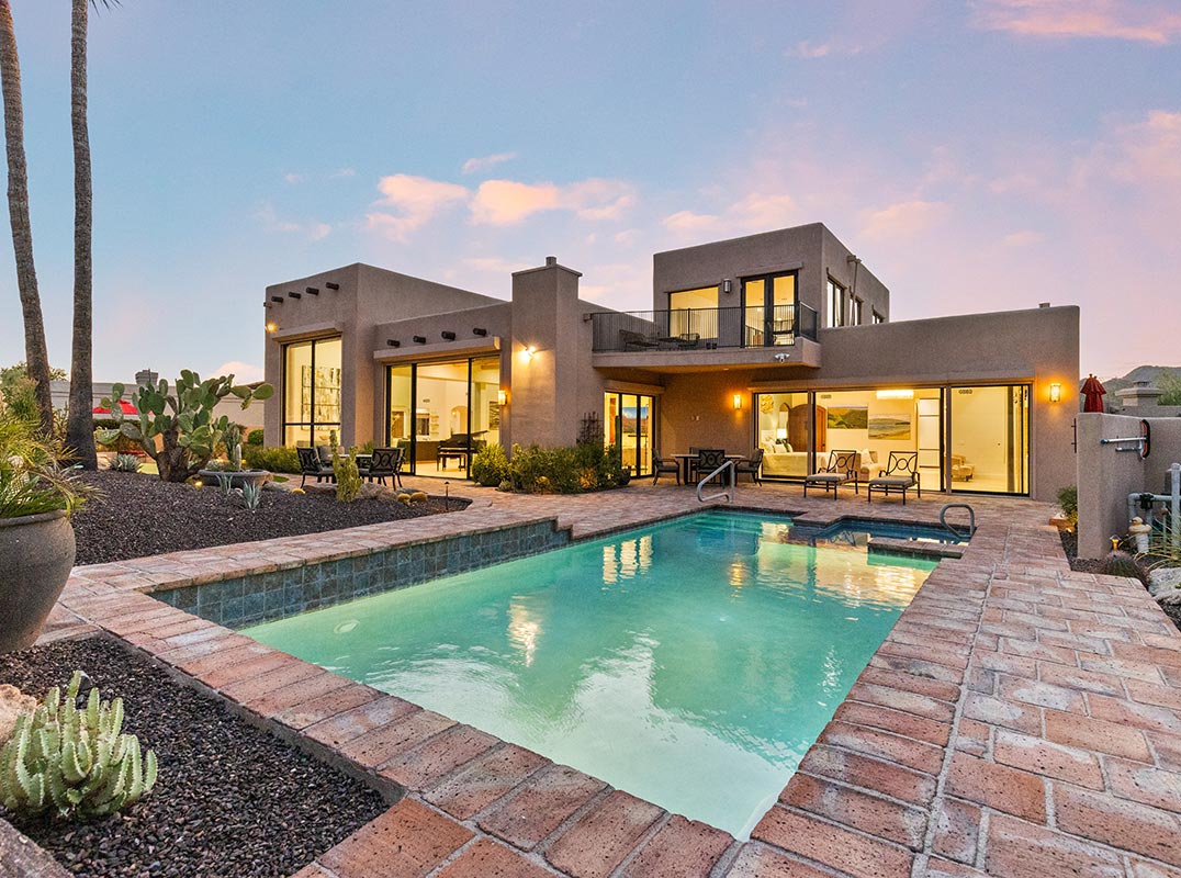 Modern Southwest Retreat -- Iconic Echo Canyon Views