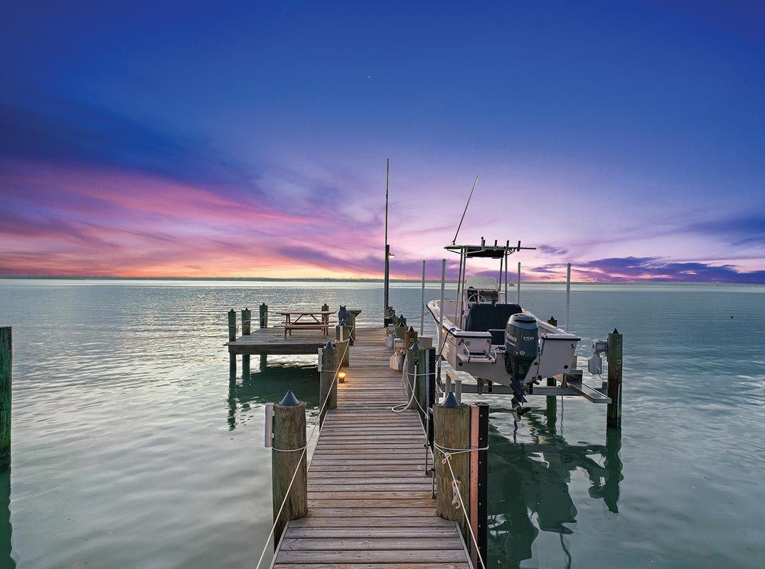 Mеticulously Maintained Beachfront Home