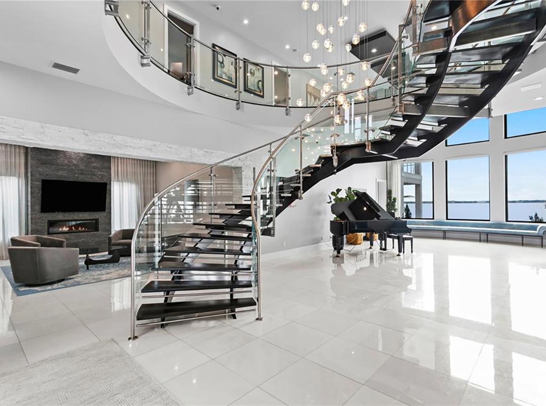 Experience The Ultimate In Waterfront Living