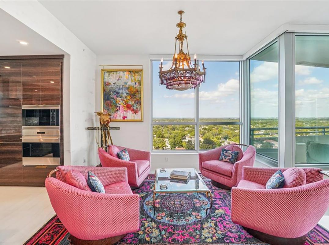 Stunning Virage Bayshore Residence