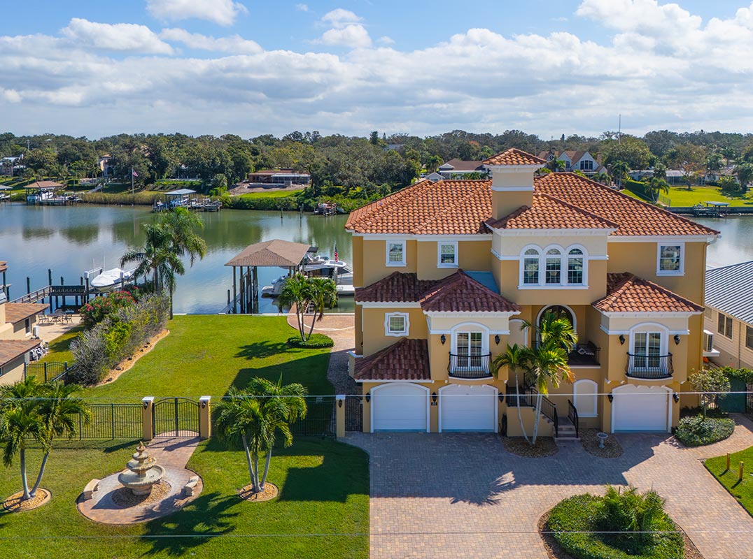 Mediterranean Inspired Estate In Harbor Bluffs