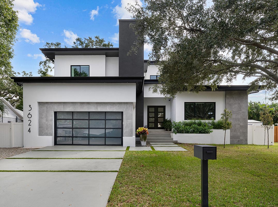 Mid-Century Modern Masterpiece