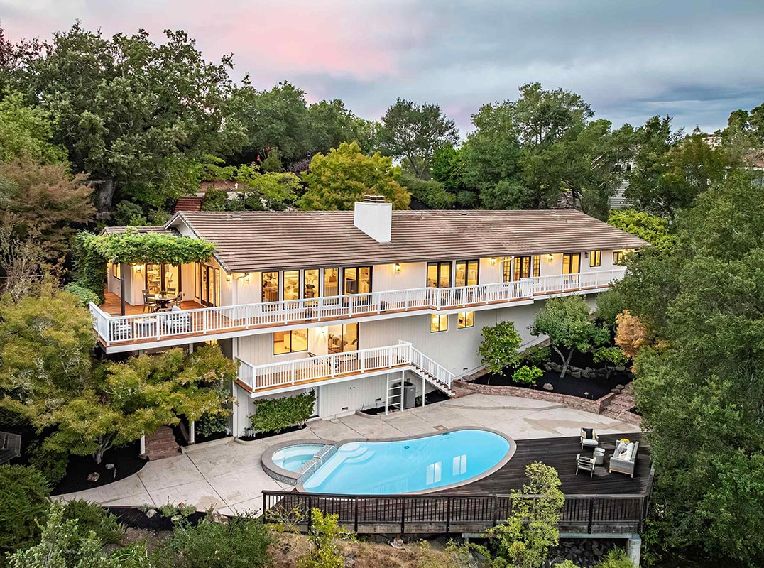 The Pinnacle of Upper Happy Valley