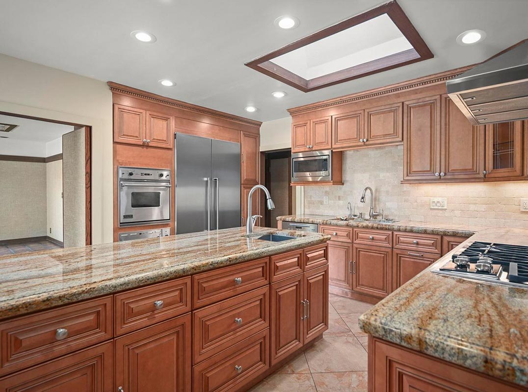 Prime Opportunity To Craft A Signature Home