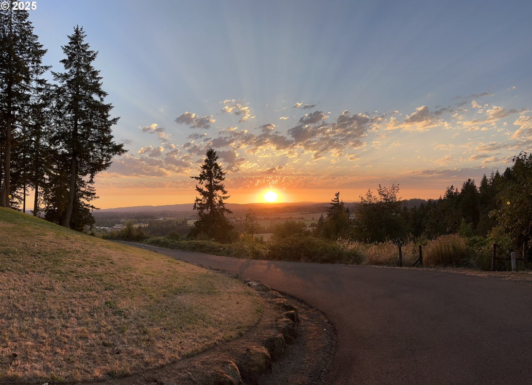 Your Private 23 Acre Retreat in West Linn