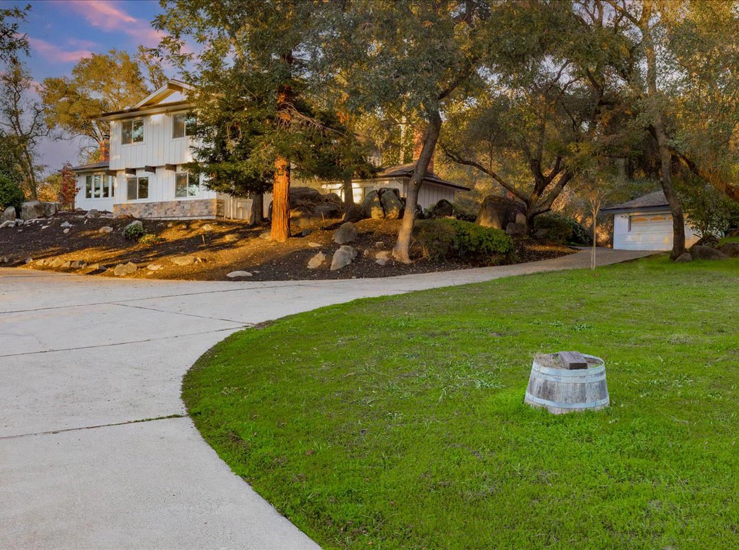 Timeless Craftsmanship with Modern Design