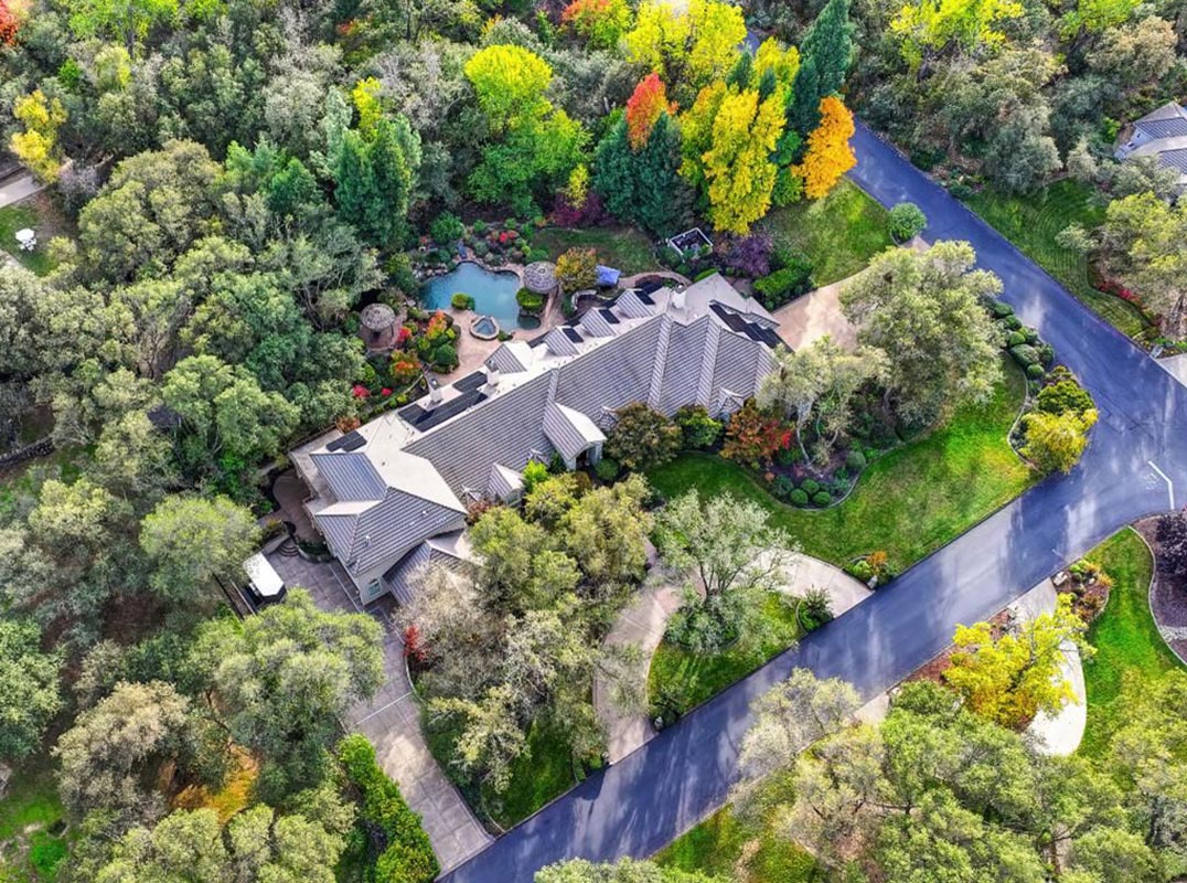 Sensational Custom Estate with Timeless Luxury