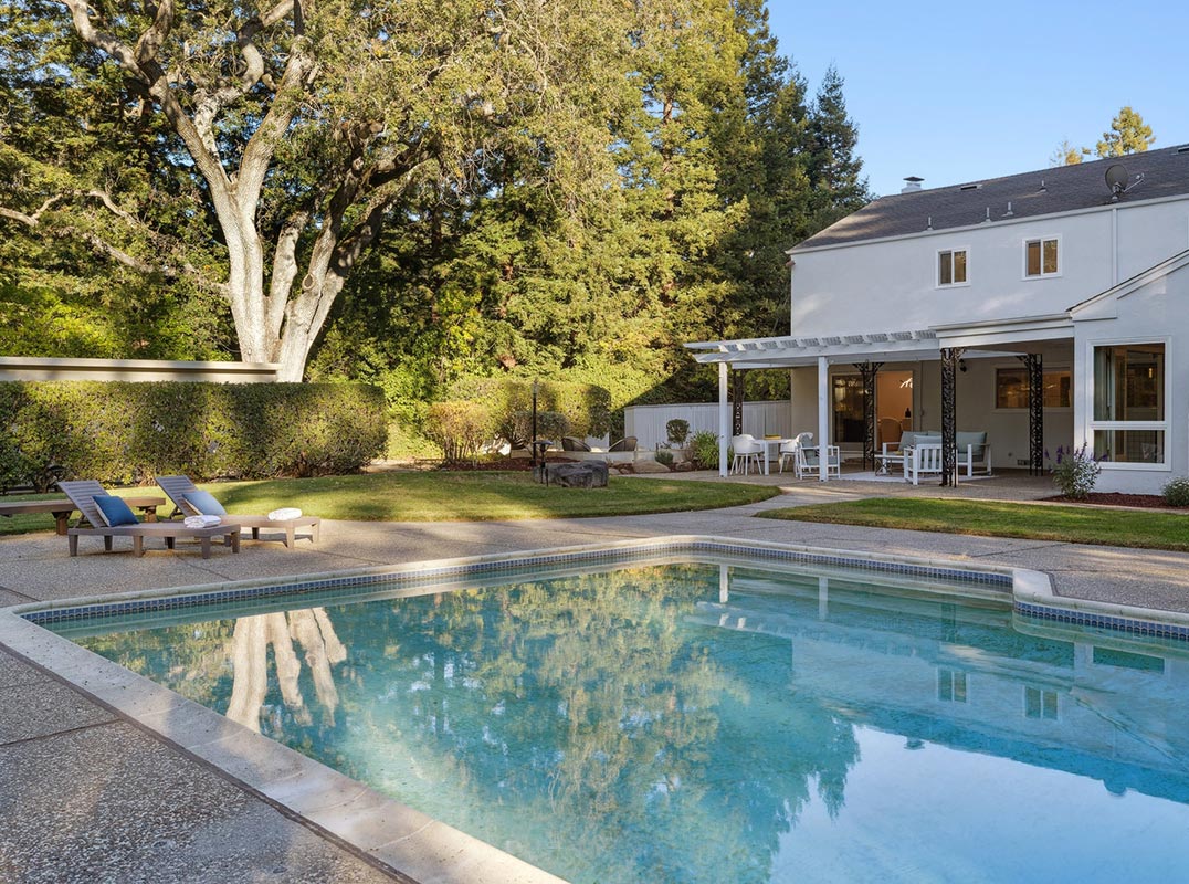 Unparalleled Opportunity For Refined Living