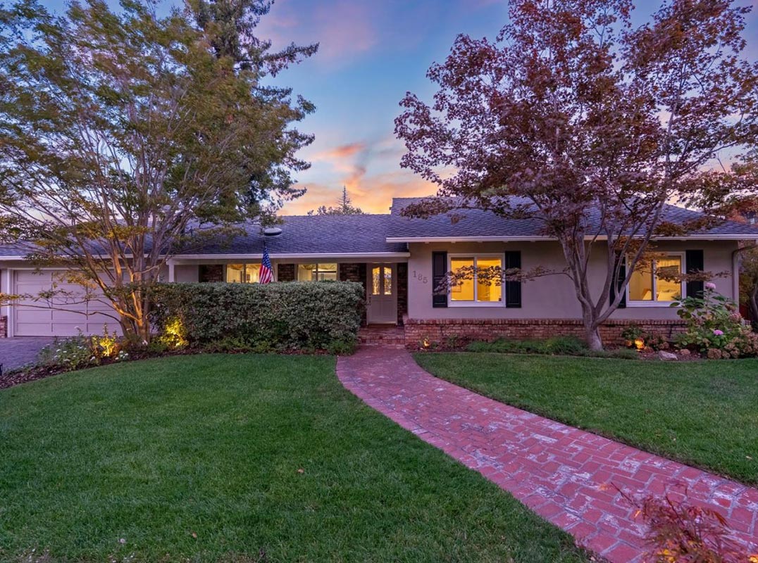 Warm And Inviting Single-Level Home