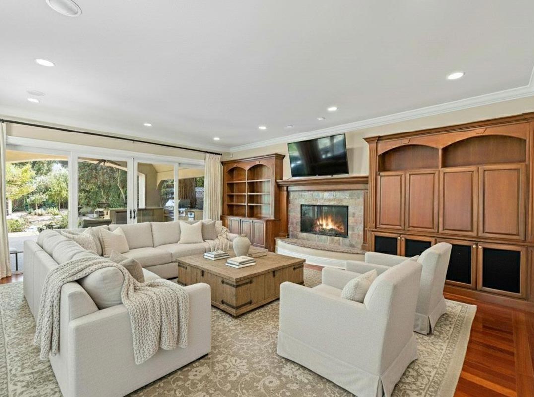 Old World Charm With Modern Sophistication