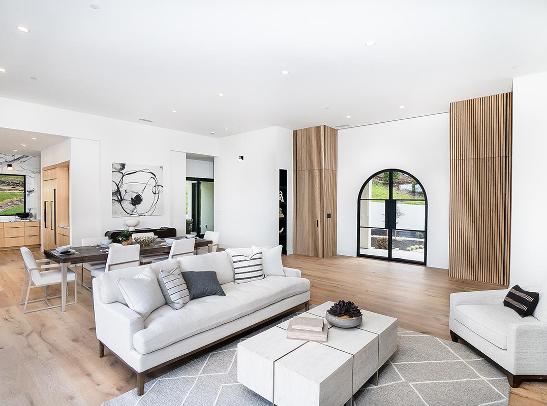 Endless Views. Exceptional Living.