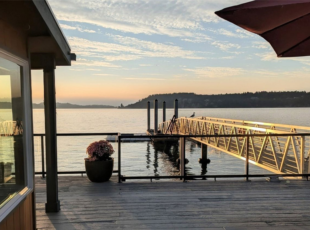 Incredible Titlow Beach Waterfront