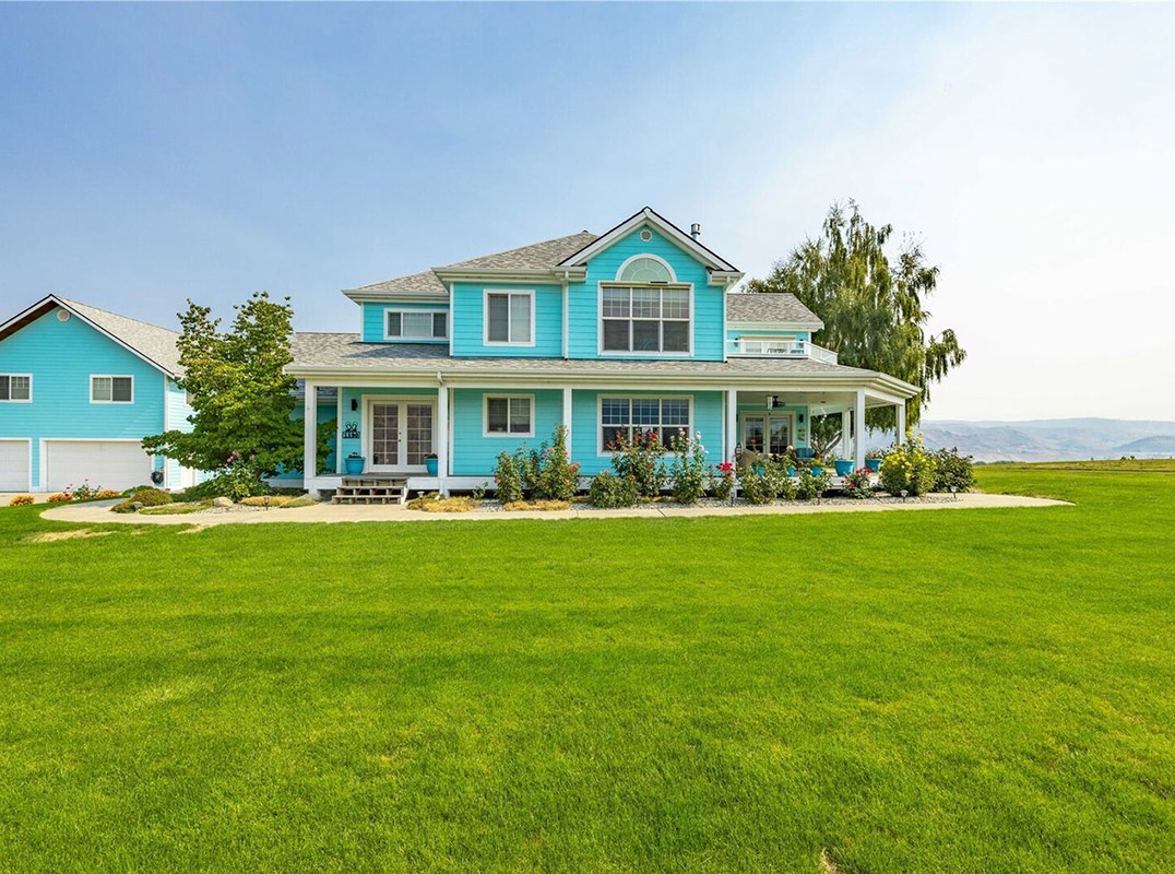 Country Living at Lake Chelan!