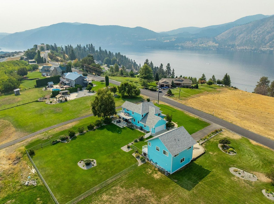 Country Living at Lake Chelan!