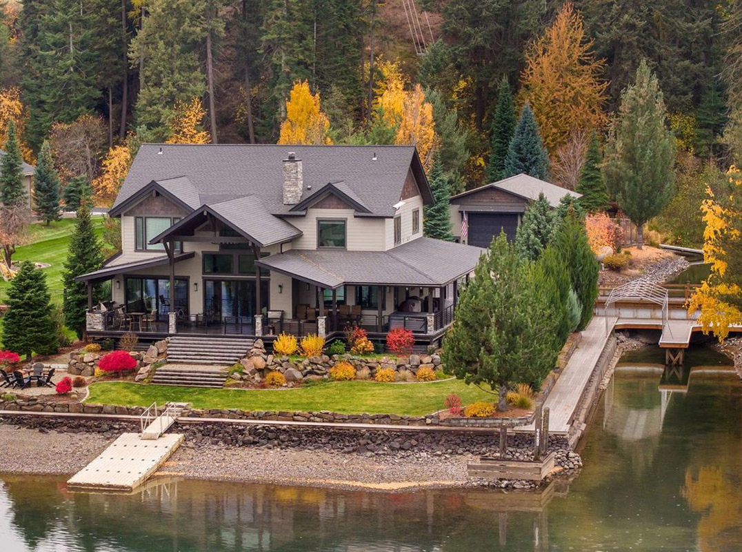 Refined Waterfront Living