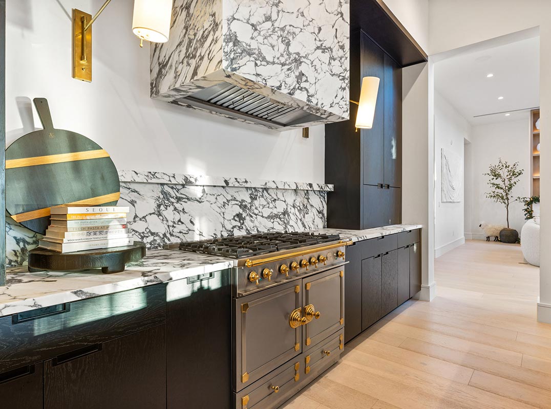 Designed for Entertaining in the Heart of Palm Beach Gardens