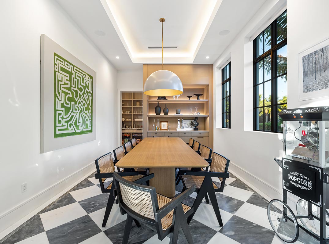 Designed for Entertaining in the Heart of Palm Beach Gardens
