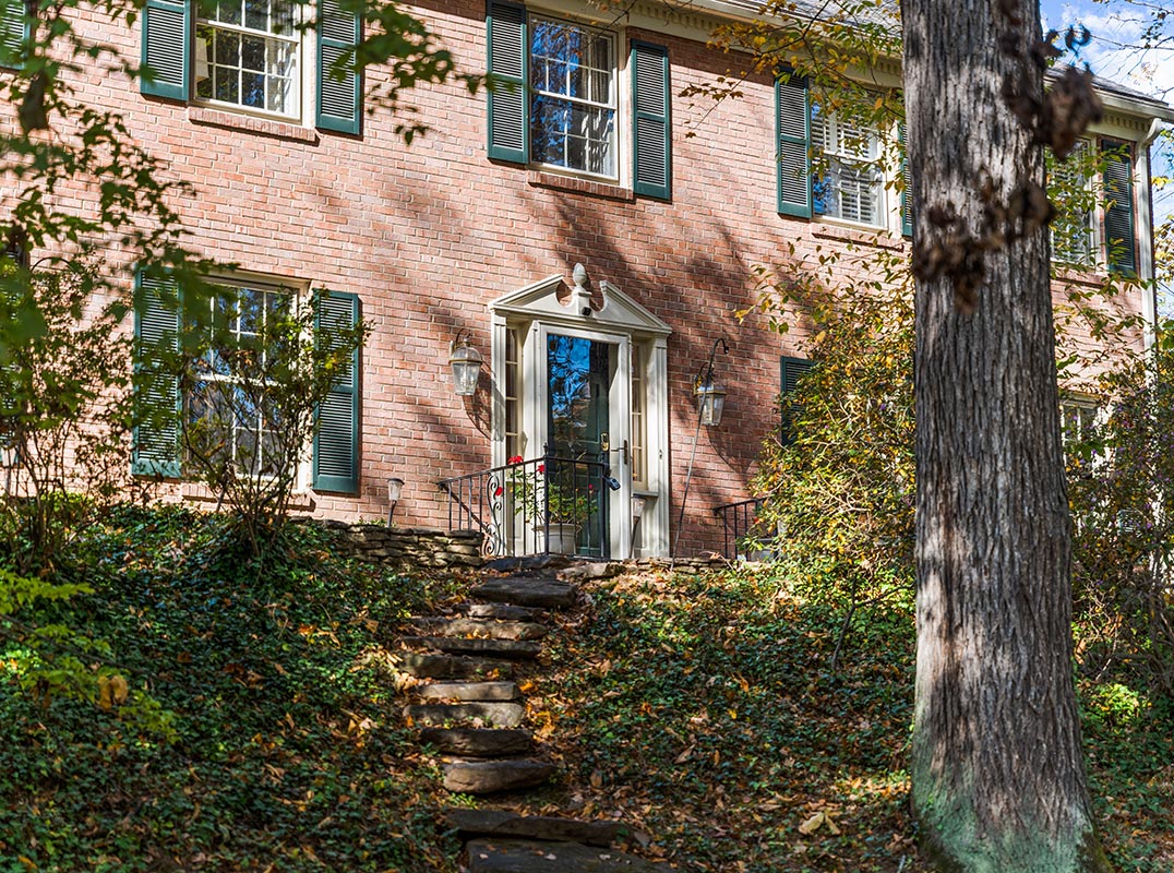 In the Heart of Prestigious Langley Forest