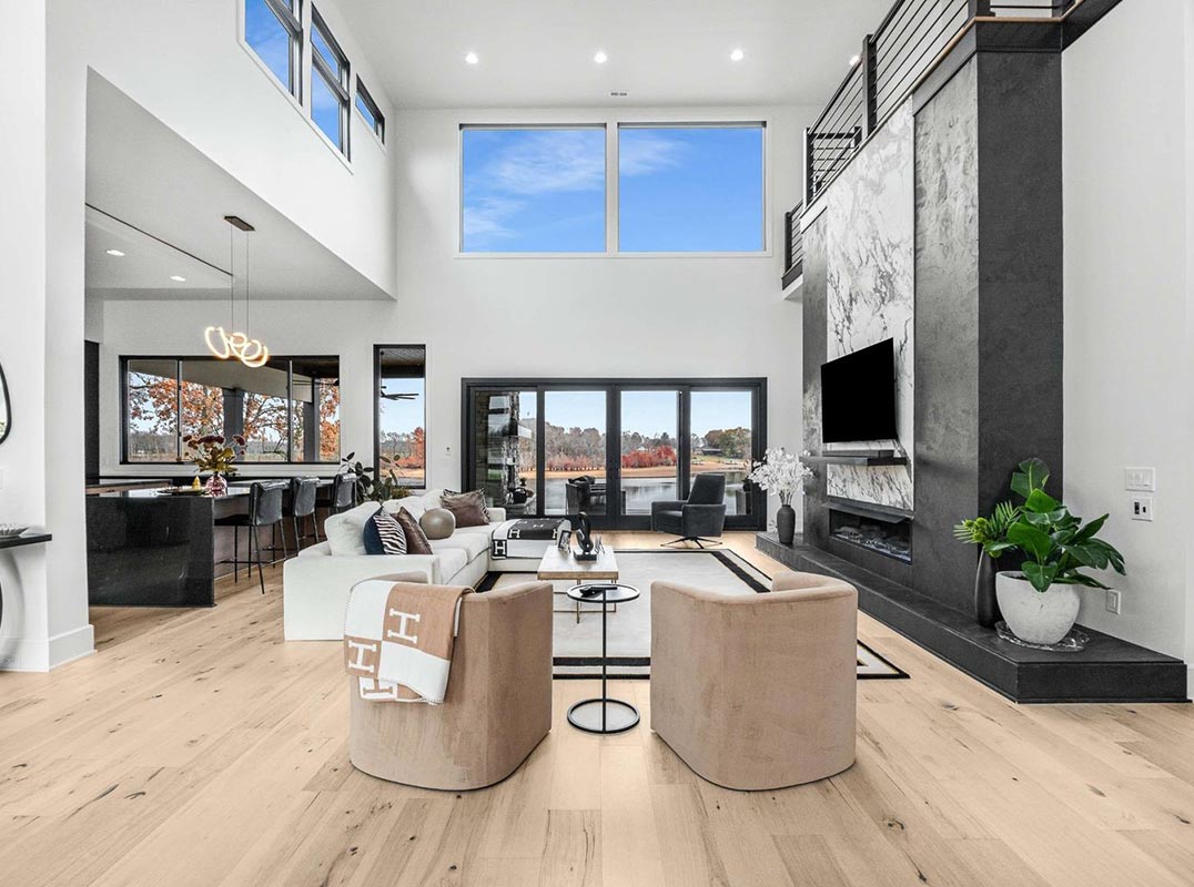 Unwrap Your Lakefront Holiday Escape