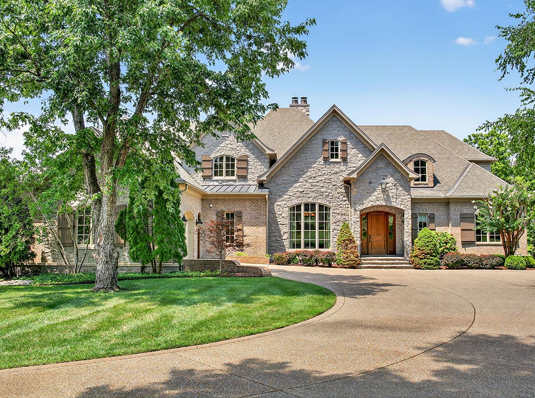 Old Hickory Lake -- Luxe Multi-Generational Living On The Lake