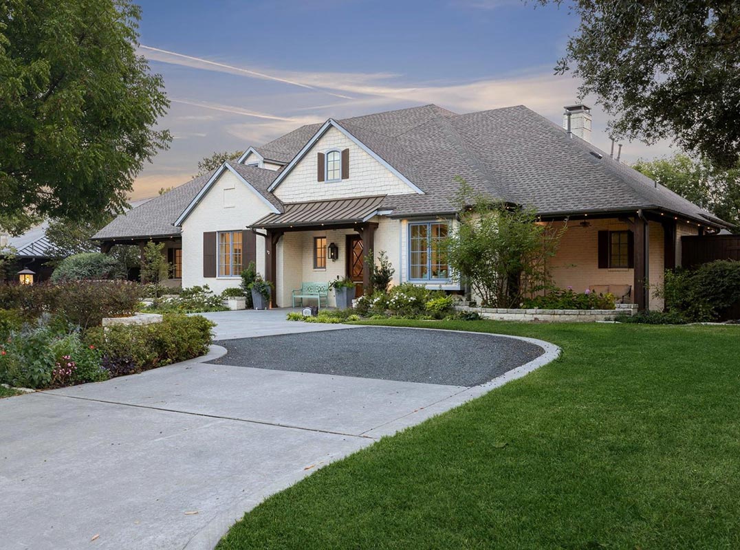 Charming Nantucket Style