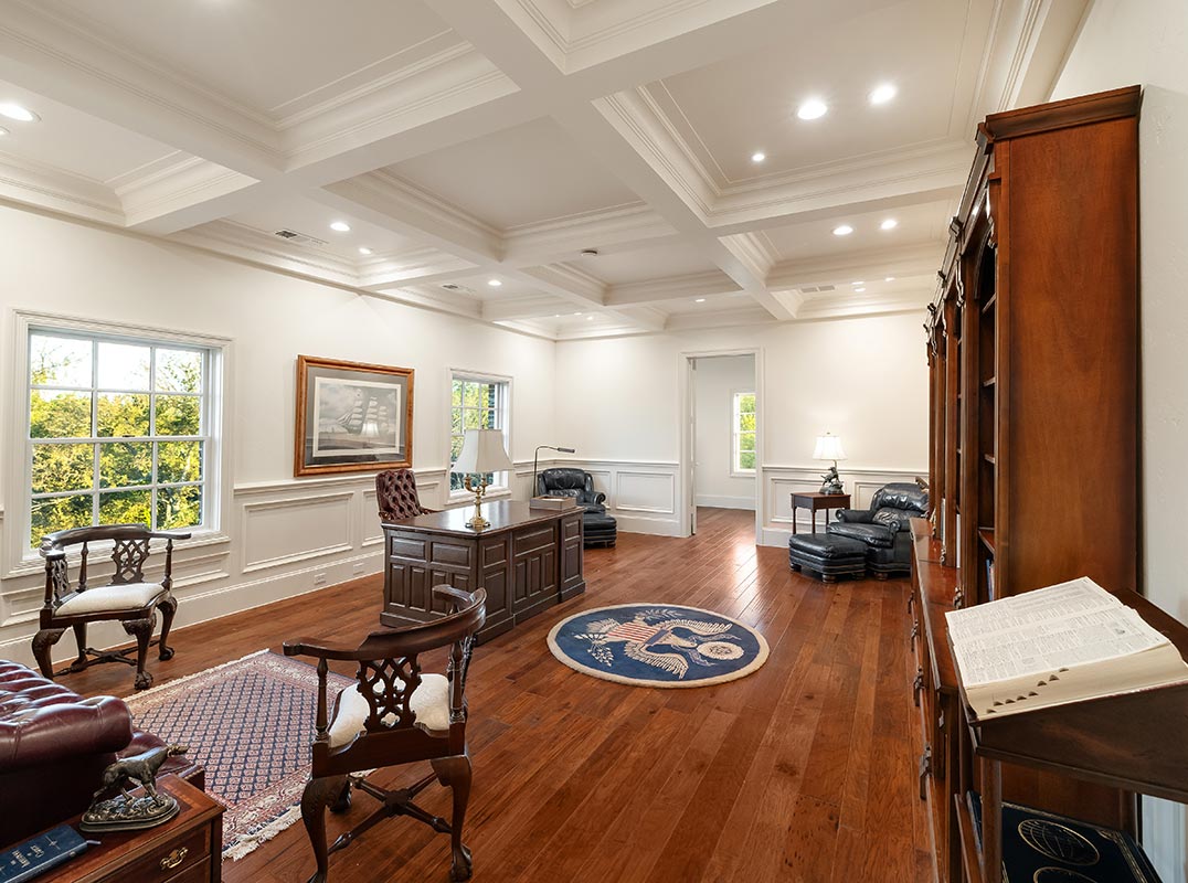 Custom Home Built by GG Cain on a Tree-lined Two Acre Lot