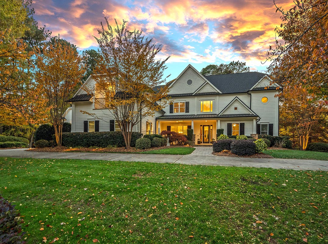 Stunning Golf Course Estate Offering the Ultimate Luxury Lifestyle