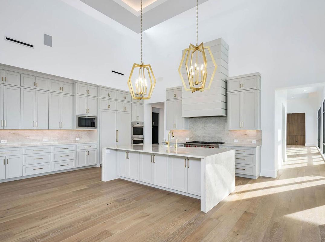 Transitional Hill Country Estate with Panoramic Views in The Dominion