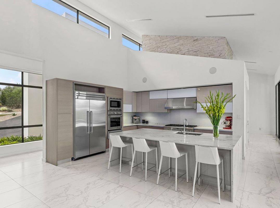 Modern Luxury in The Pinnacle