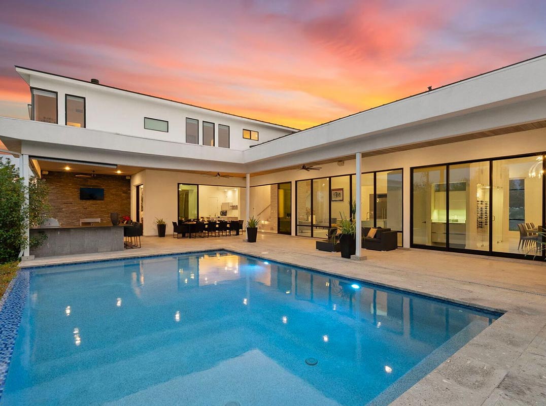 Modern Luxury in The Pinnacle