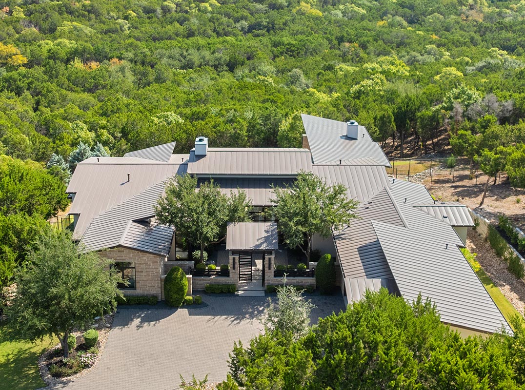 Luxurious Living in Barton Creek: A Masterpiece of Modern Design