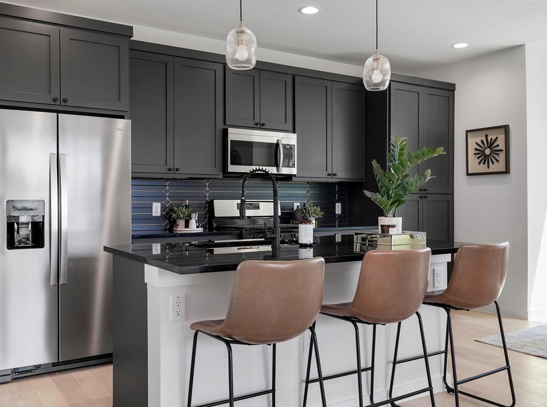 Modern Craftsmanship, Contemporary Design