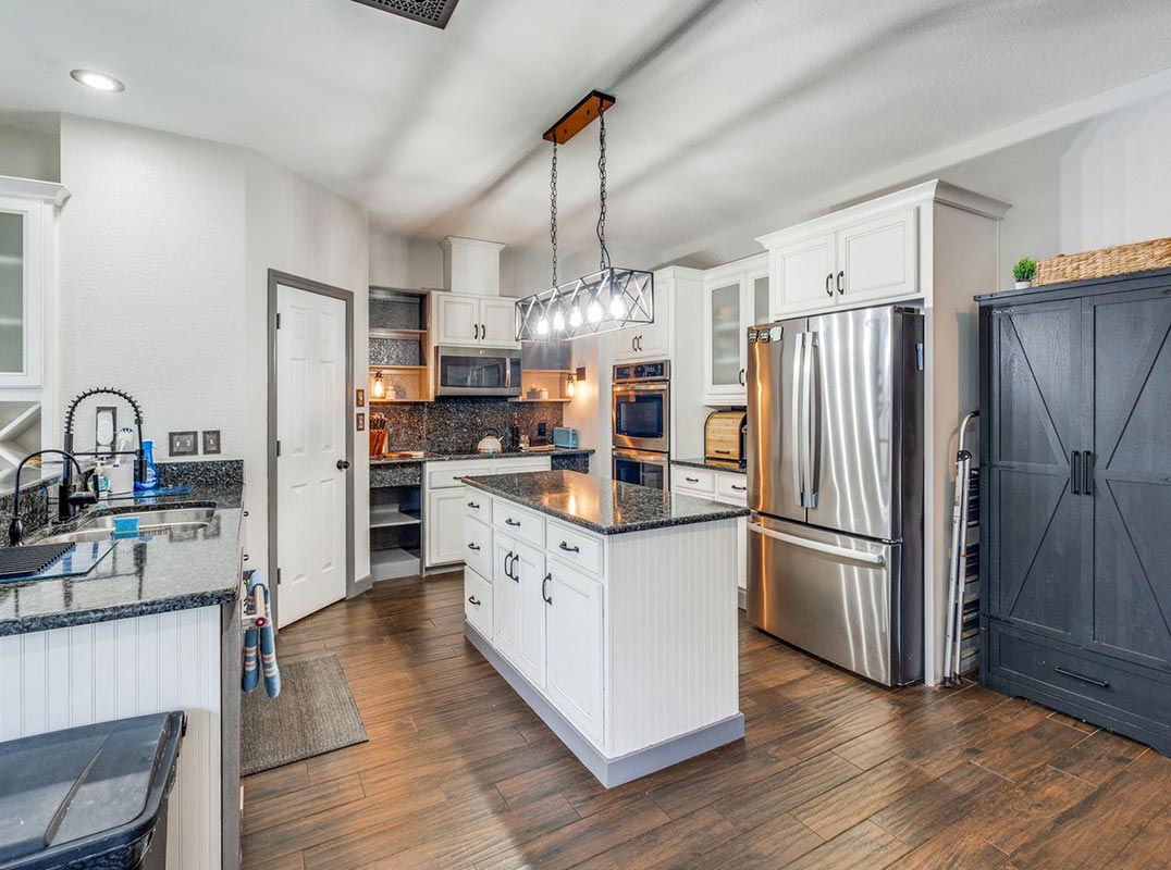 Lewis Ranch – Private 3 Acre Lot