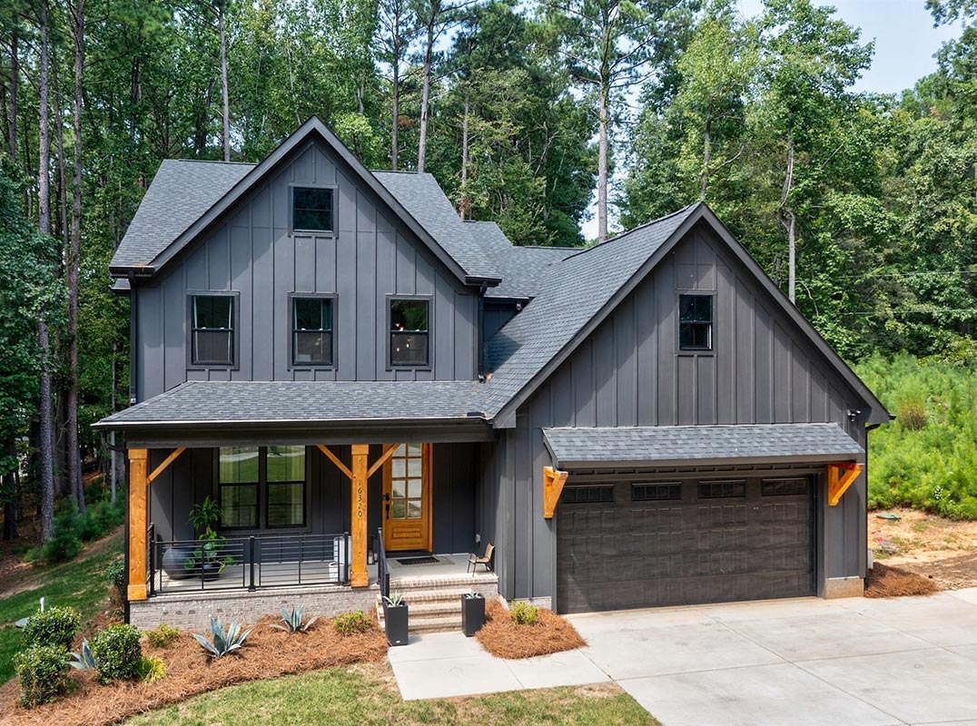 Contemporary Home in the Rivers Edge Community