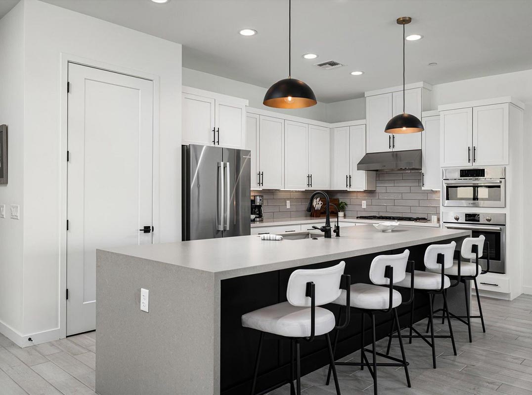 The Reserve · Luxury Lock ‘N Leave