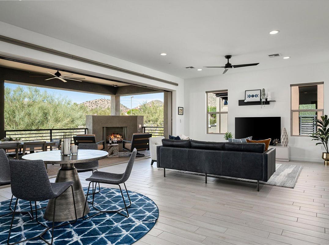 The Reserve · Luxury Lock ‘N Leave