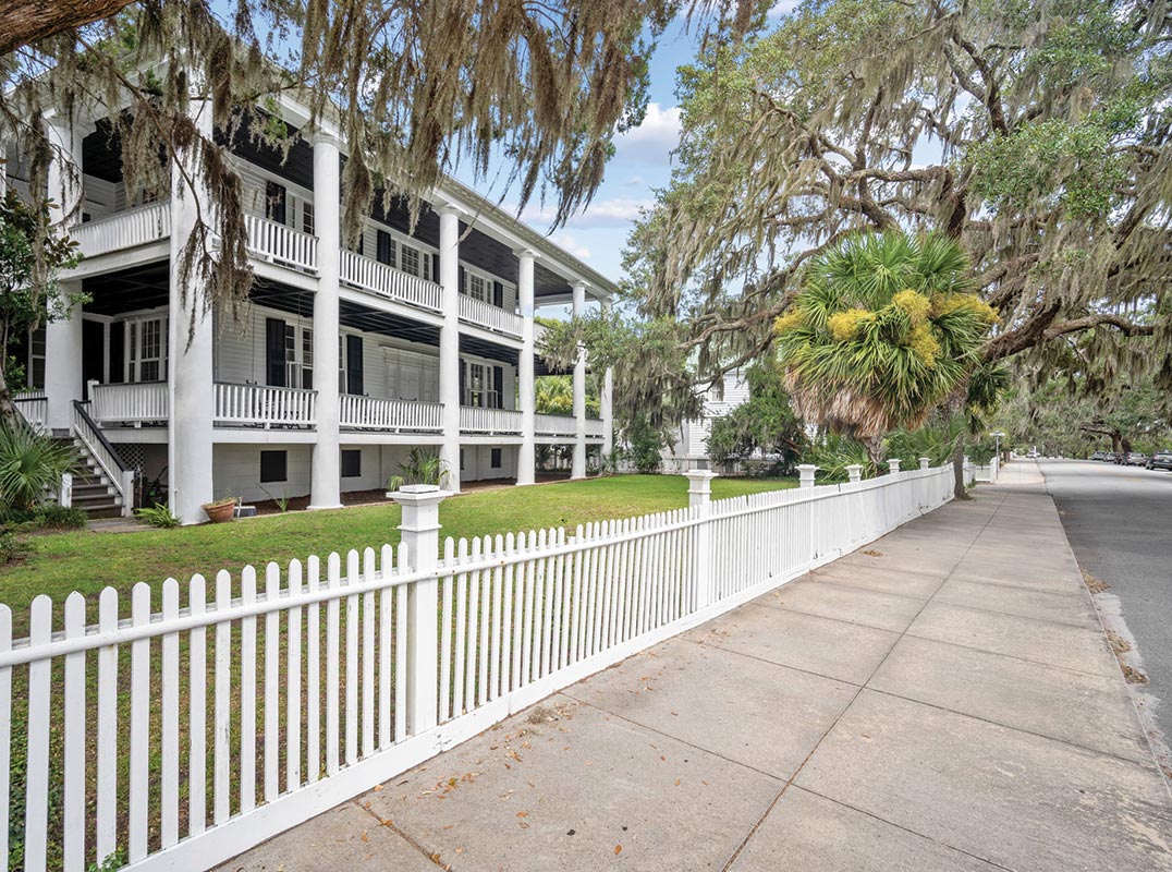Iconic John Joyner Smith House, Circa 1811