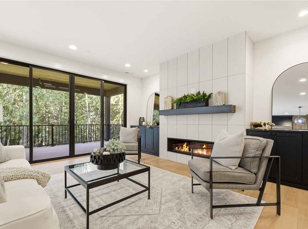 Stunning Custom Estate